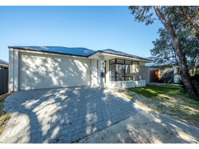 5 Tamala Grove, Helena Valley WA 6056