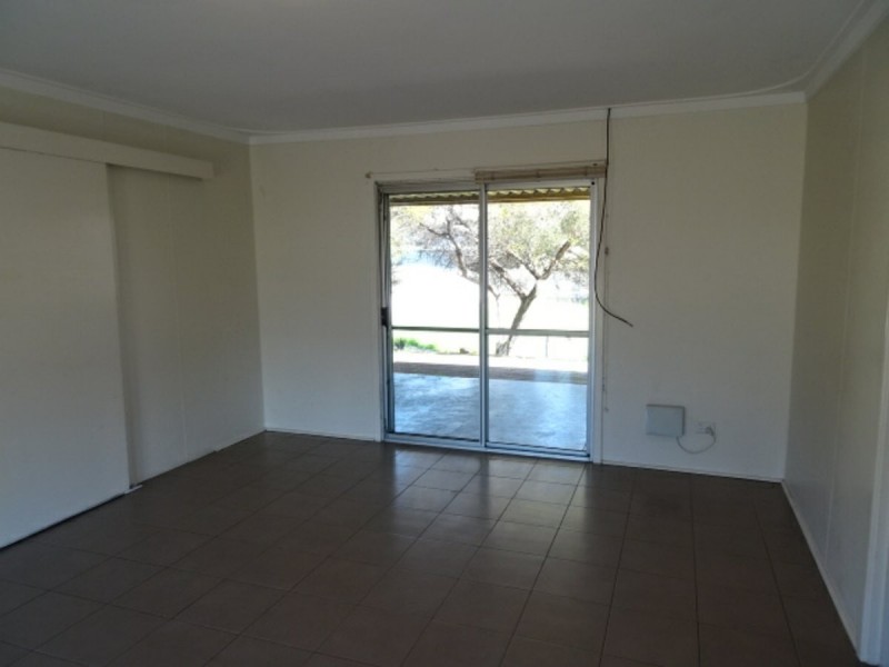 37 Ellendale Street, Golden Bay WA 6174