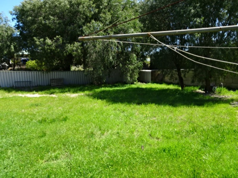 37 Ellendale Street, Golden Bay WA 6174