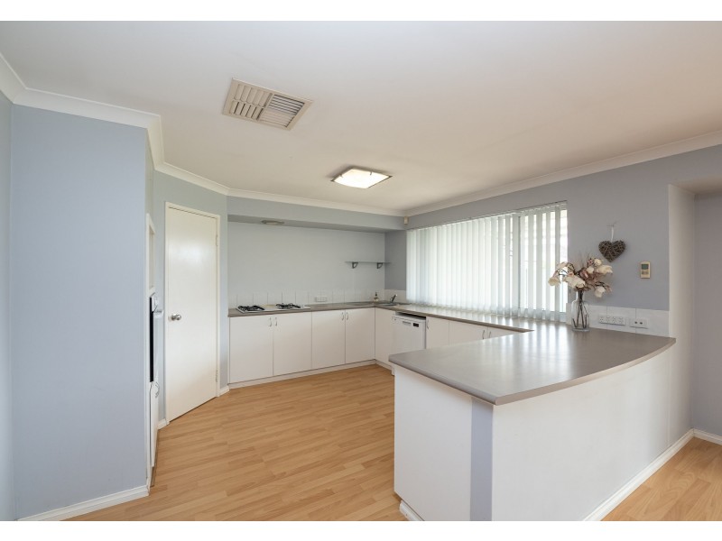 47 Maamba Road, Wattle Grove WA 6107