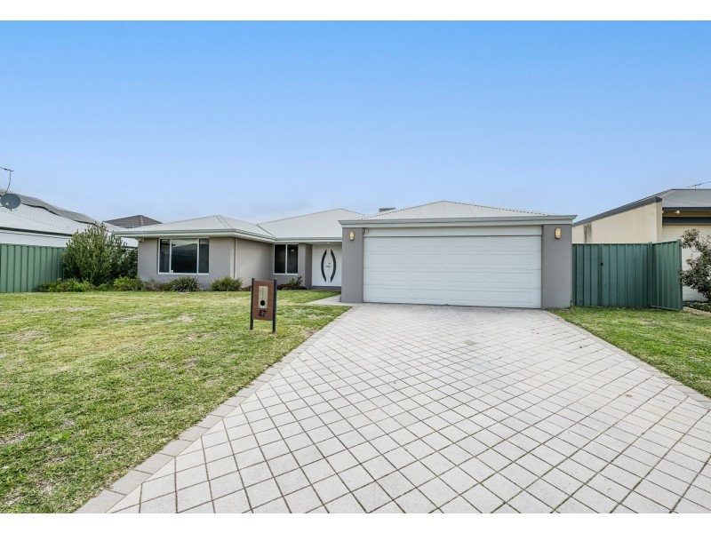 47 Maamba Road, Wattle Grove WA 6107
