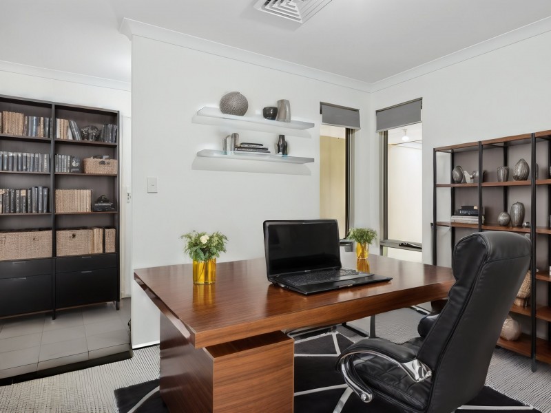 17 Ray Road, Swan View WA 6056