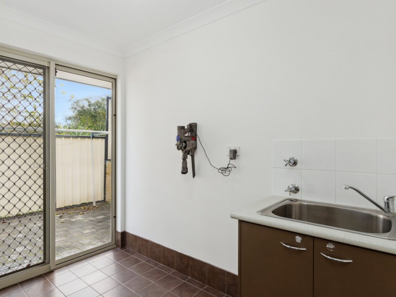 17 Ray Road, Swan View WA 6056