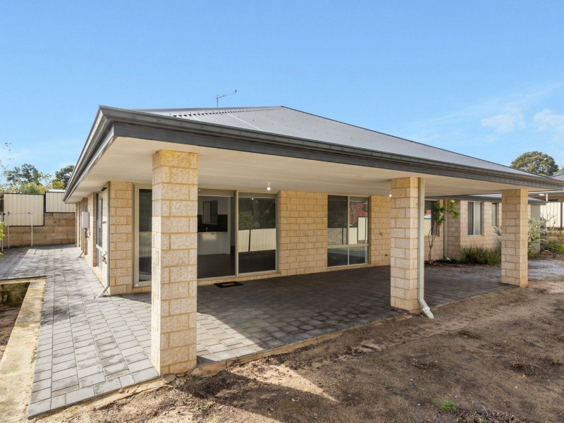 17 Ray Road, Swan View WA 6056