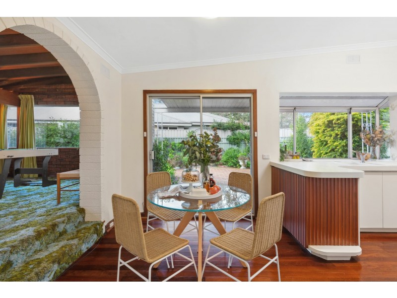 14 Collins Road, Kalamunda WA 6076