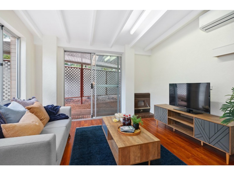 14 Collins Road, Kalamunda WA 6076