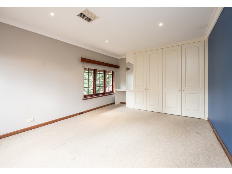 39 Lansdowne Road, Gooseberry Hill WA 6076