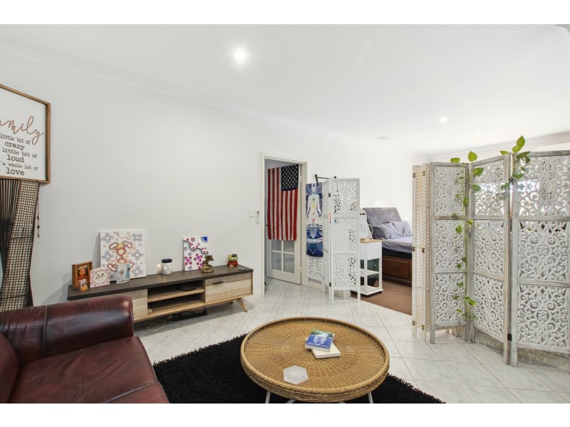2 Limerick Loop, Wattle Grove WA 6107