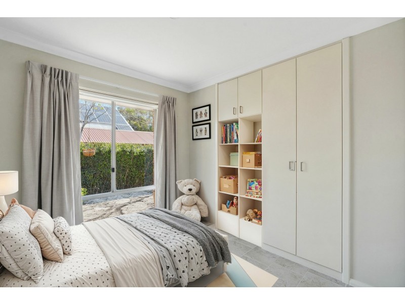 2 Blamire Road, Kalamunda WA 6076