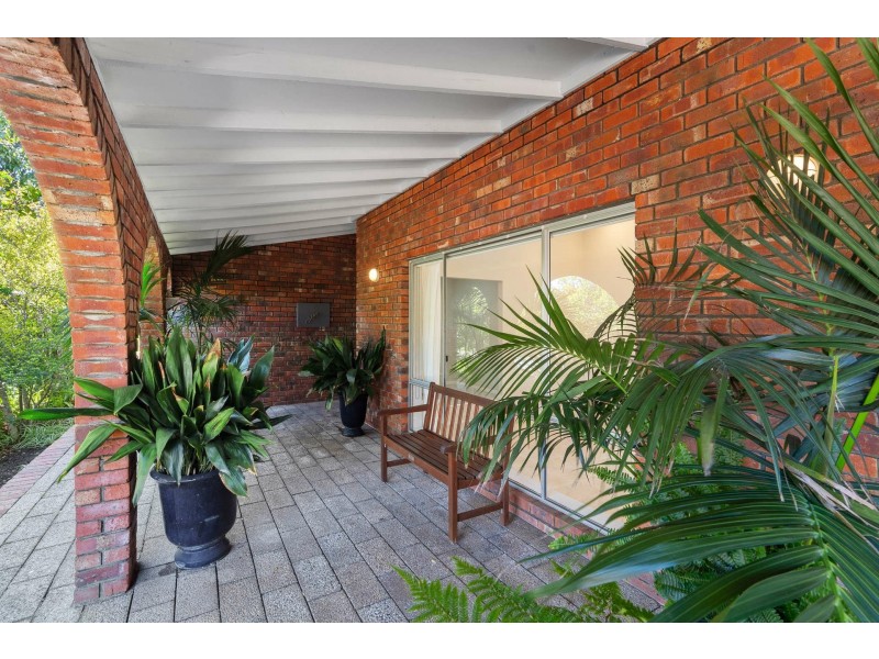 2 Blamire Road, Kalamunda WA 6076