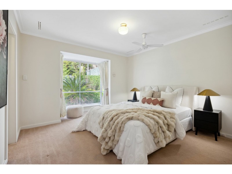 20 Headingly Road, Kalamunda WA 6076