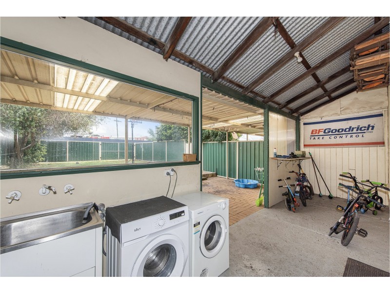 29 Wells Street, Bellevue WA 6056