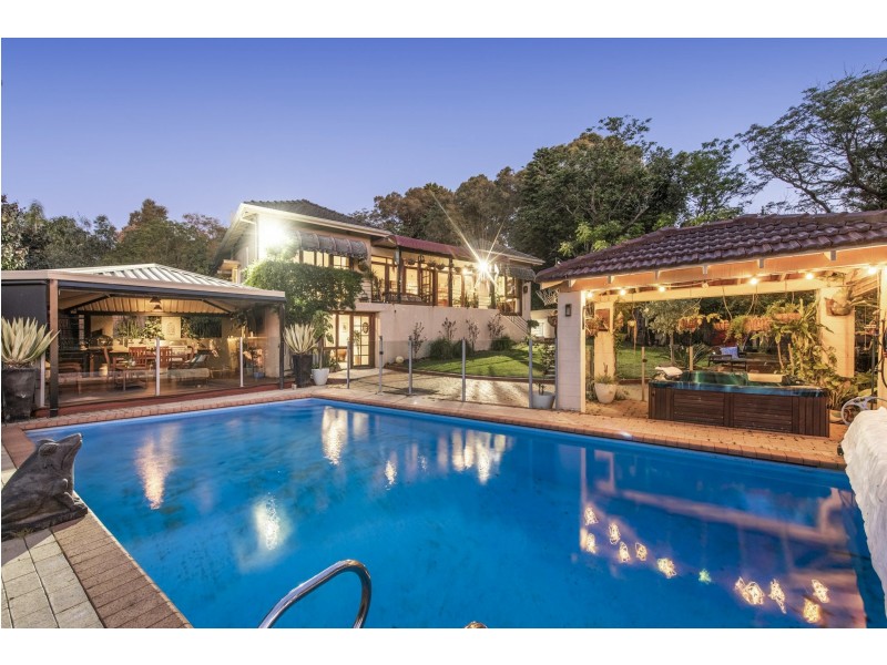 9 Alpine Road, Kalamunda WA 6076