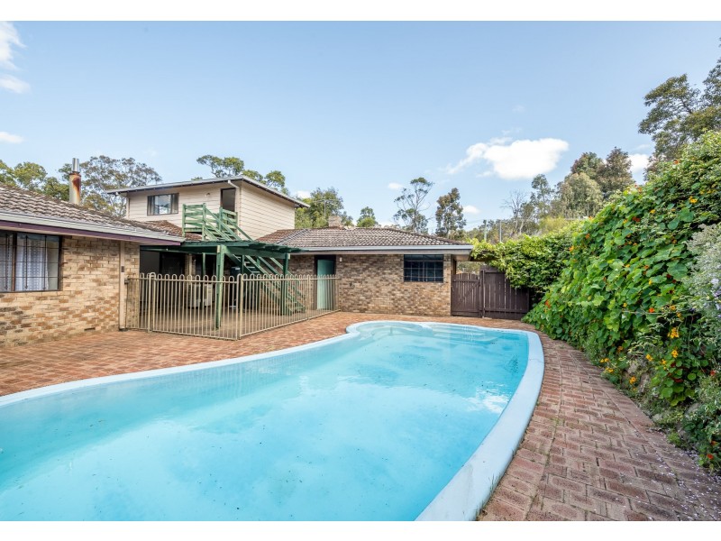 55 Ledger Road, Gooseberry Hill WA 6076