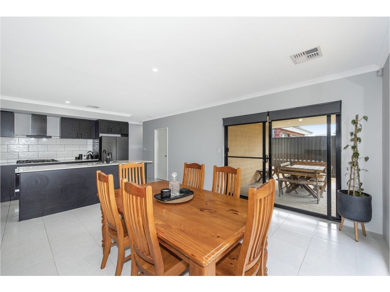 3 Brenda Road, Maida Vale WA 6057