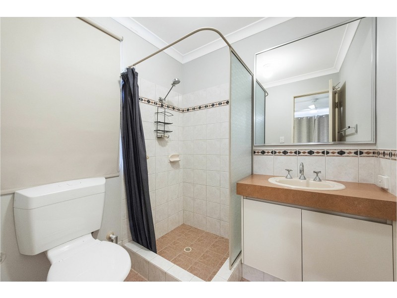 33 Amethyst Place, Maida Vale WA 6057