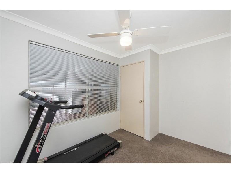 33 Amethyst Place, Maida Vale WA 6057