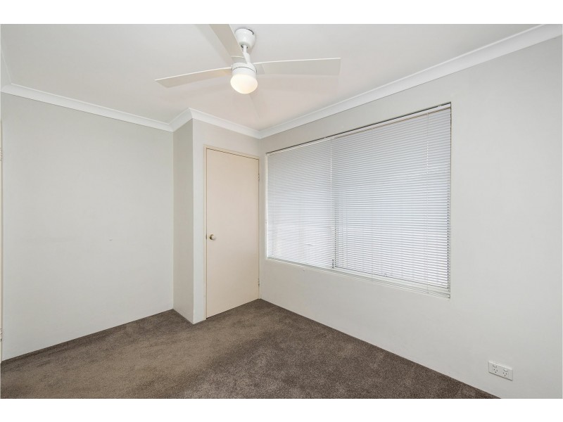 33 Amethyst Place, Maida Vale WA 6057