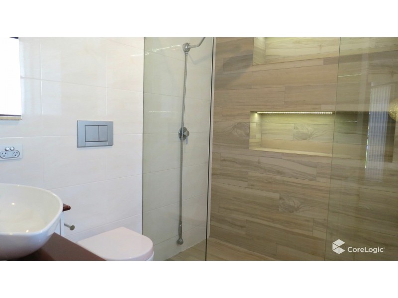 4 Maru  Way, Lesmurdie WA 6076