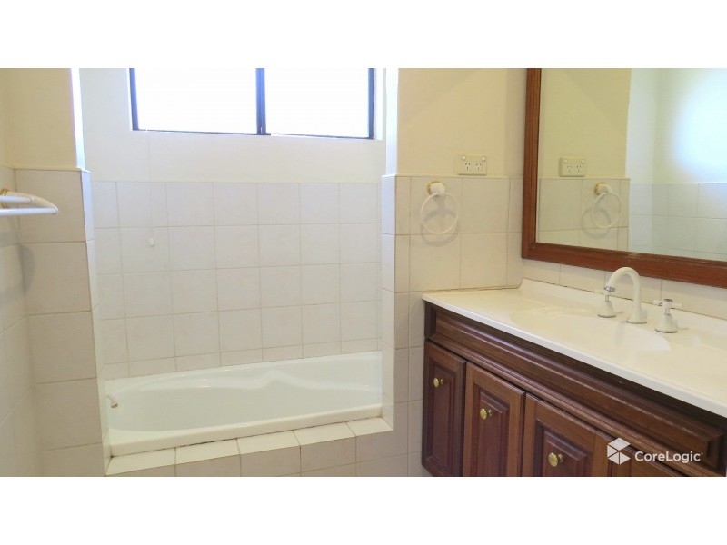 4 Maru  Way, Lesmurdie WA 6076