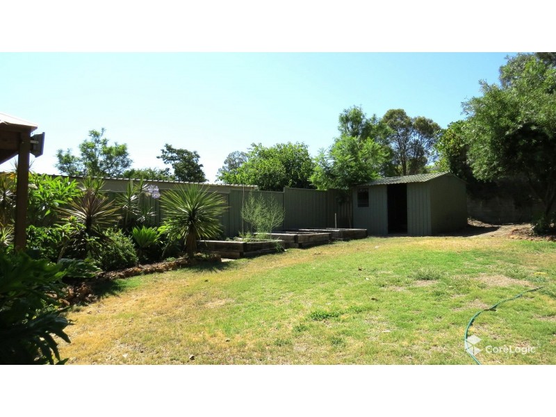 4 Maru  Way, Lesmurdie WA 6076