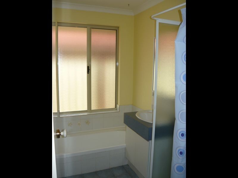 10 Zircon Road, Maida Vale WA 6057