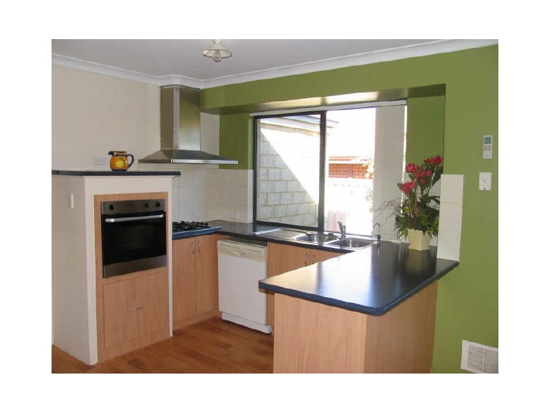 4 Littlefield Road, High Wycombe WA 6057