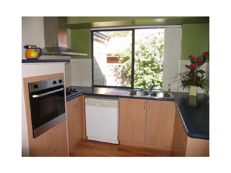 4 Littlefield Road, High Wycombe WA 6057