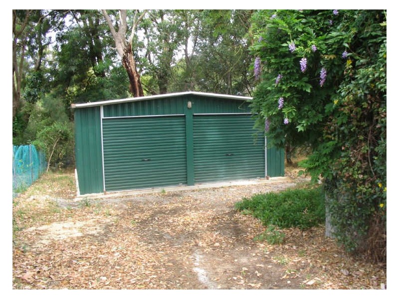 21 Gilroy Way, Lesmurdie WA 6076
