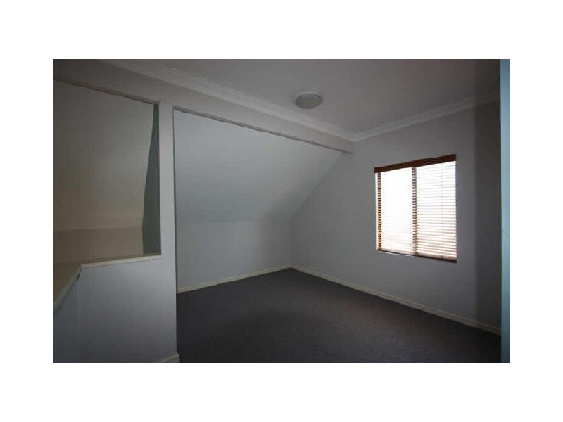 26 B Windemere Crescent, Nollamara WA 6061