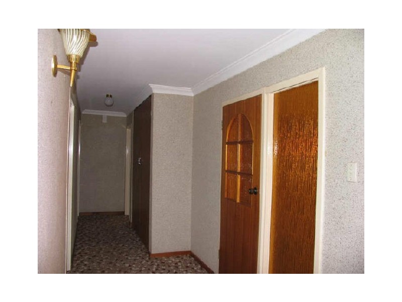 18 Lewis Road, Kalamunda WA 6076