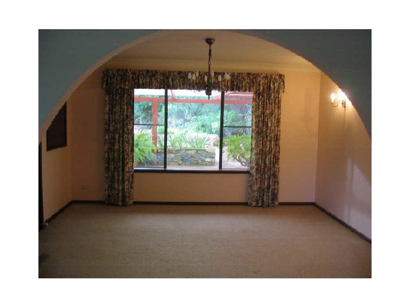 78 Cotherstone Road, Kalamunda WA 6076