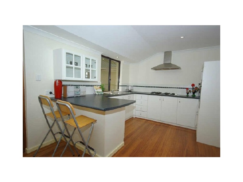 15 Snowball Road, Kalamunda WA 6076