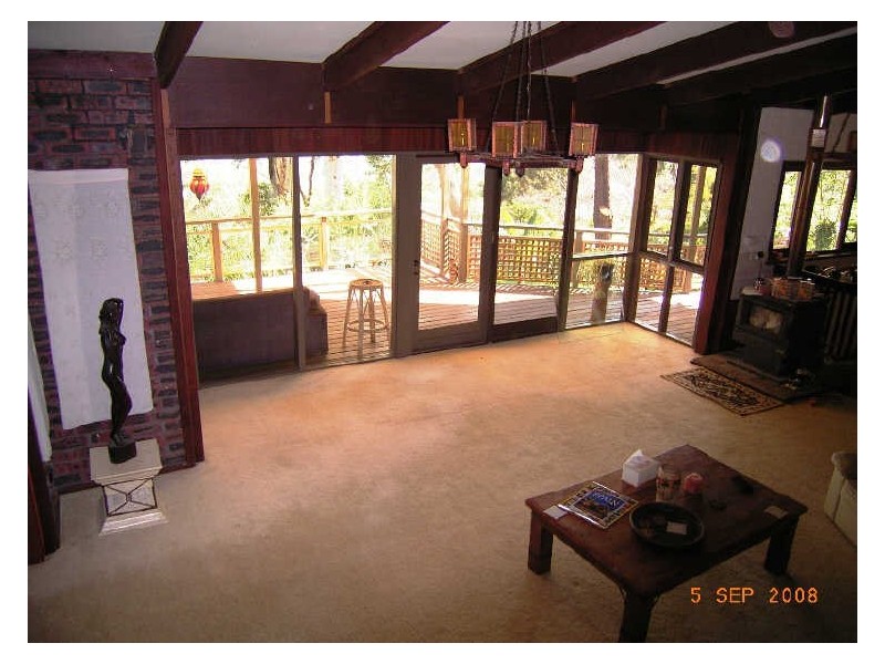 11 Prospect Crescent, Kalamunda WA 6076