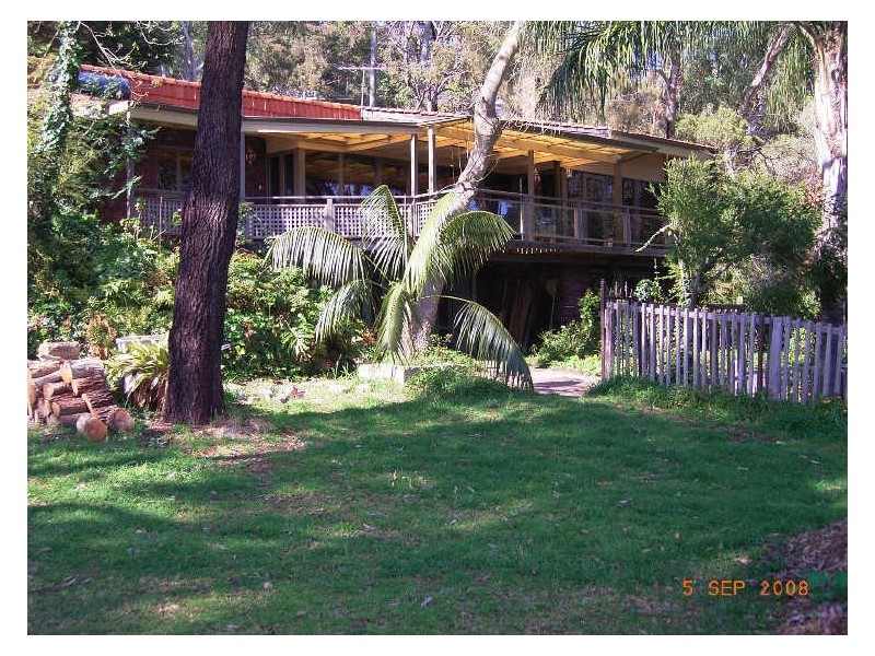 11 Prospect Crescent, Kalamunda WA 6076