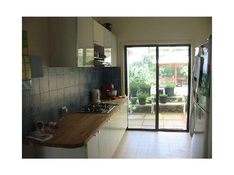 11 Faye Crescent, Gooseberry Hill WA 6076