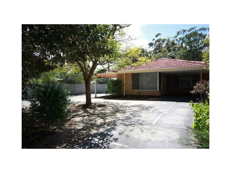 5 Anita Place, Lesmurdie WA 6076