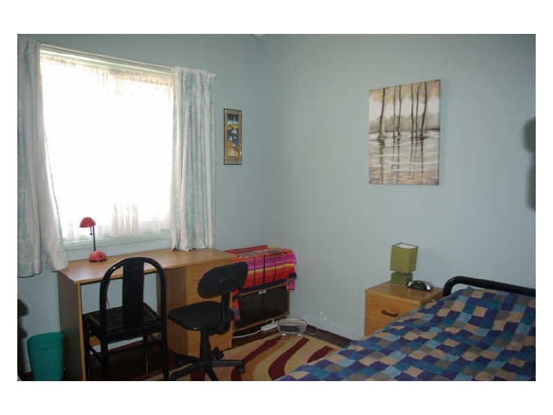 123 Hill View Terrace, St James WA 6102