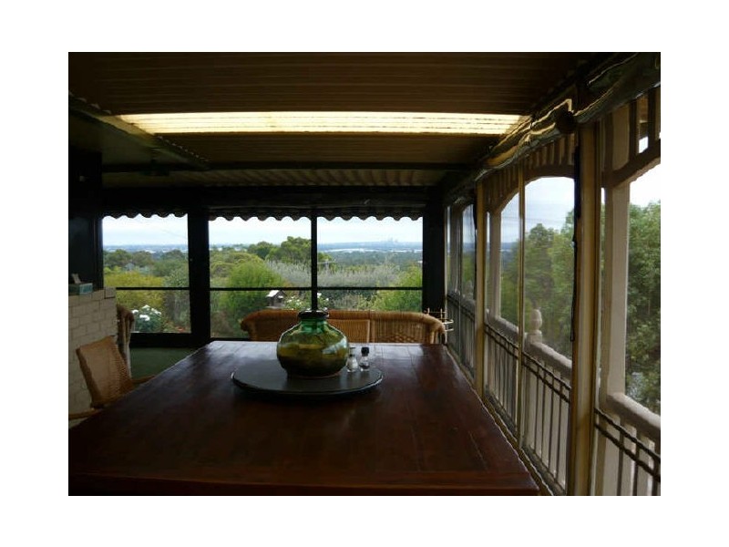 22 Gray Road, Gooseberry Hill WA 6076