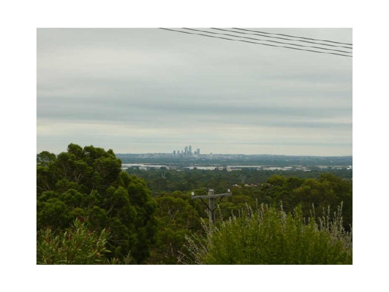 22 Gray Road, Gooseberry Hill WA 6076