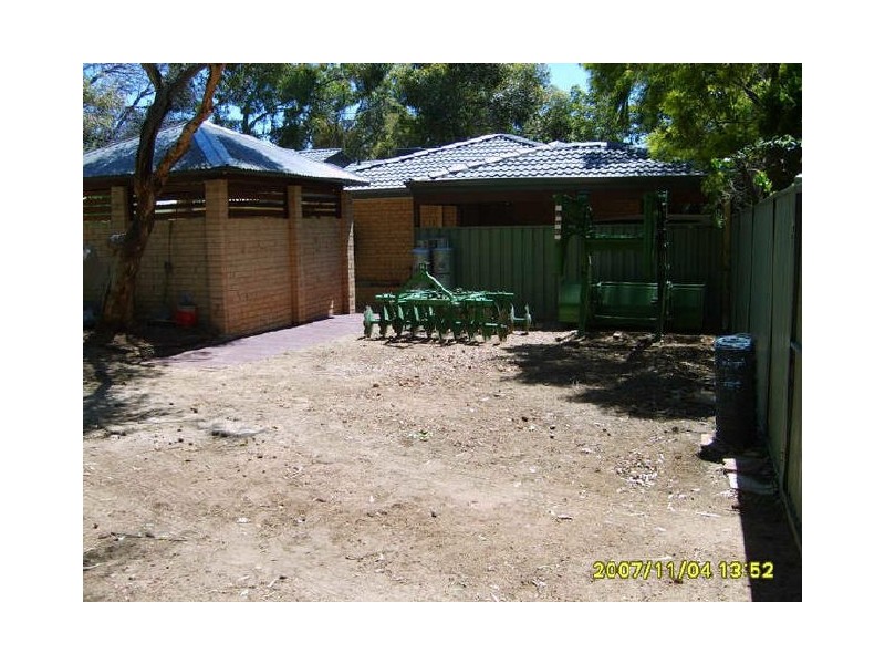 243 Kalamunda Road, Kalamunda WA 6076