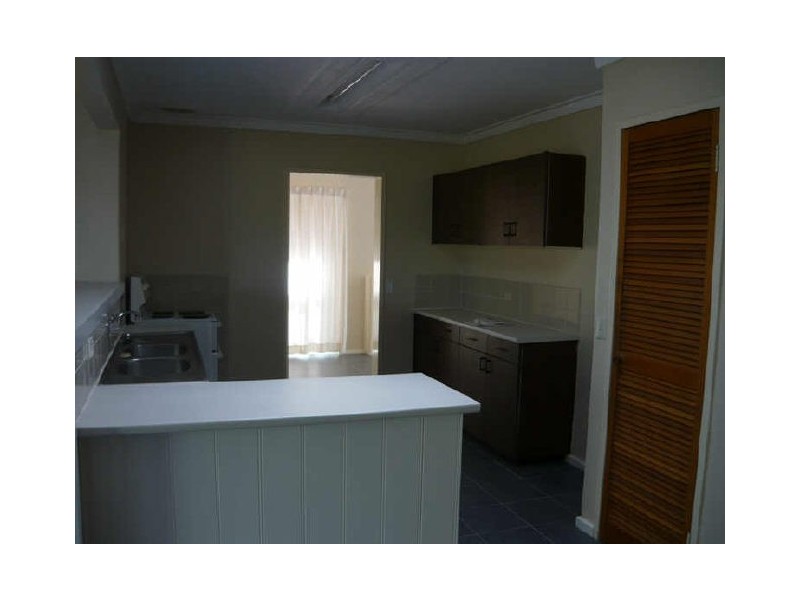 43 Falls Road, Lesmurdie WA 6076