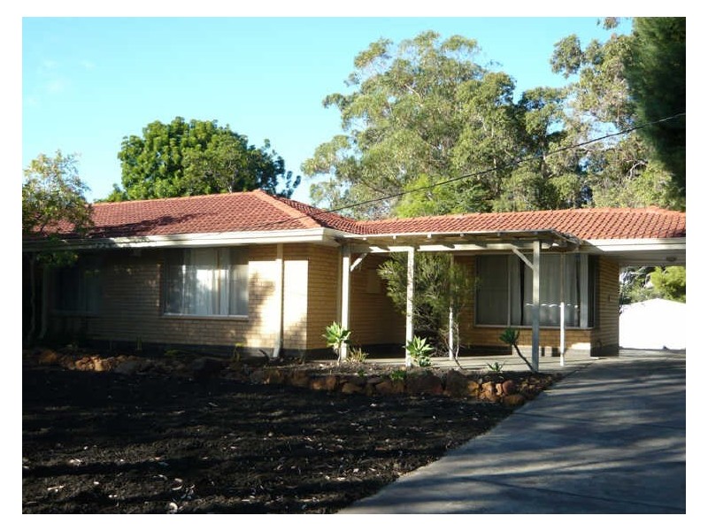 7 Anita Place, Lesmurdie WA 6076