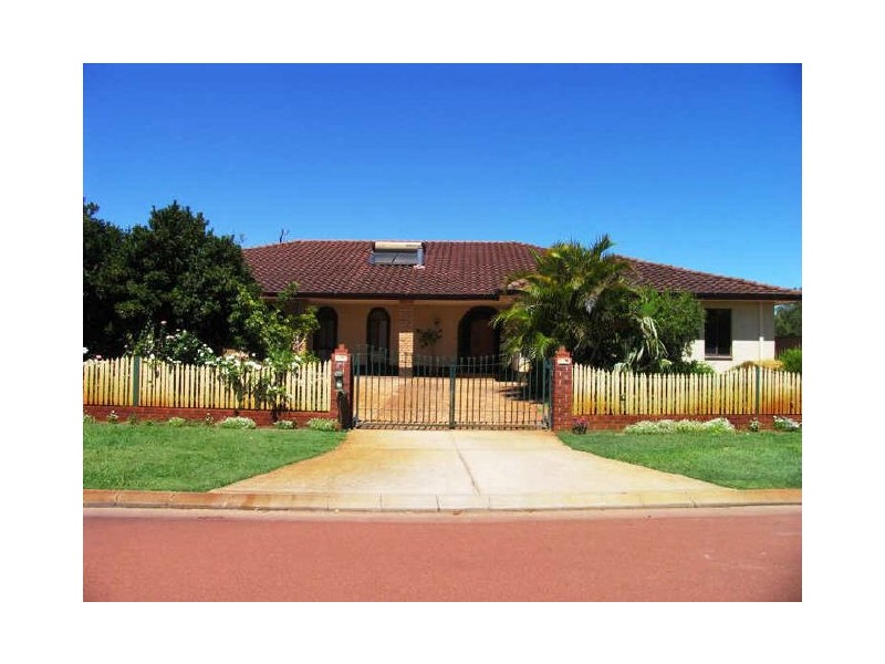 12 Gum Grove, Guildford WA 6055