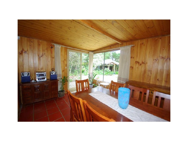 5 Grace Road, Kalamunda WA 6076