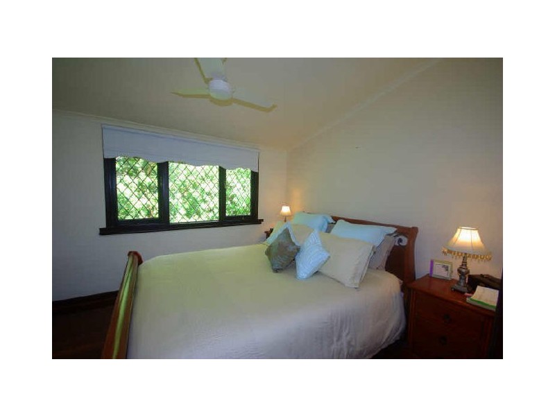 5 Grace Road, Kalamunda WA 6076