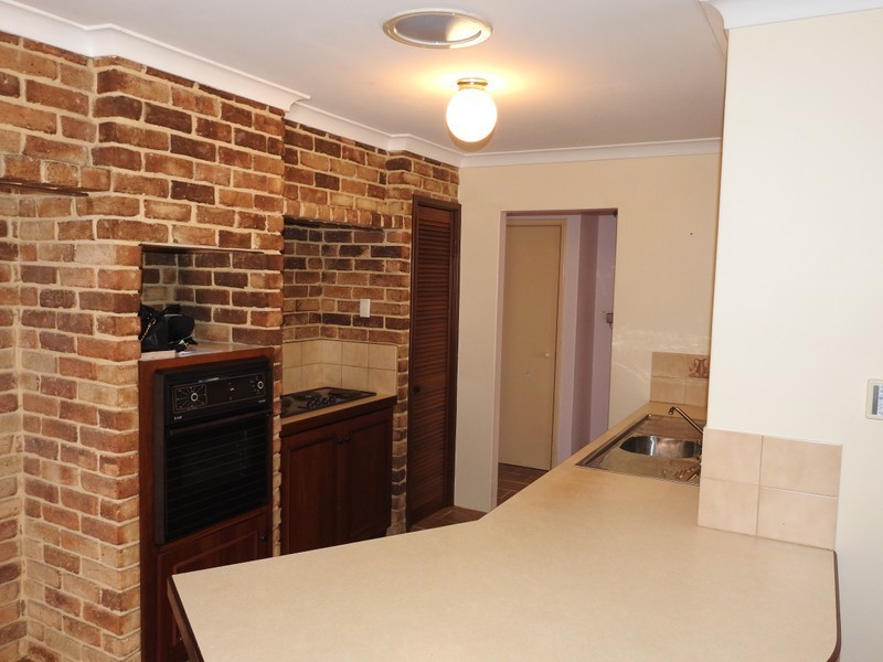 12 Darling Court, Maddington WA 6109