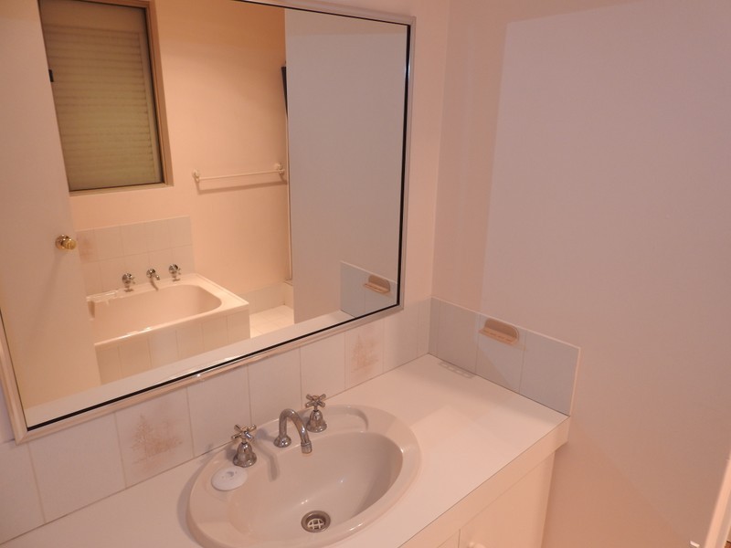 12 Darling Court, Maddington WA 6109