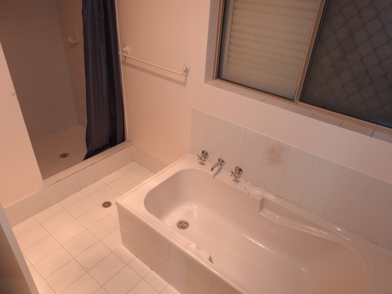 12 Darling Court, Maddington WA 6109