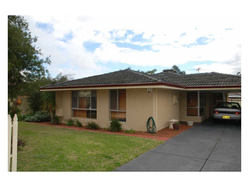 5 Lincoln Road, Forrestfield WA 6058